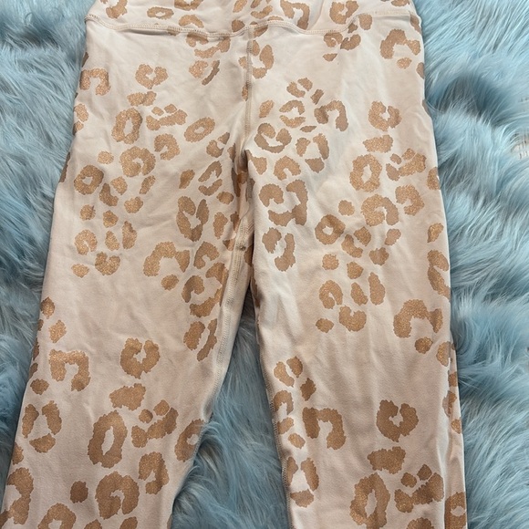 Spiritual Gangster Lux Cheetah High Waist Leggings sz M - Picture 4 of 9